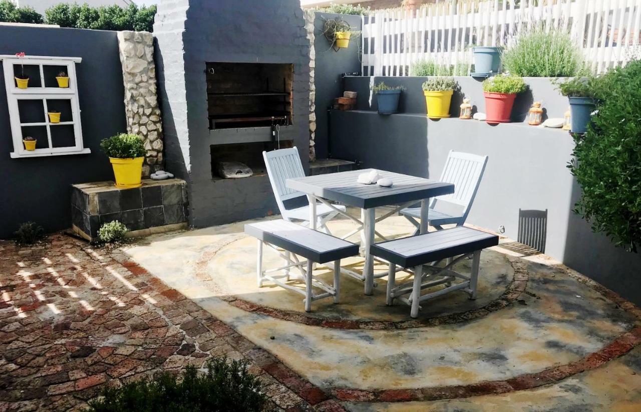 Apartamento Whaletale De Kelders Exterior foto